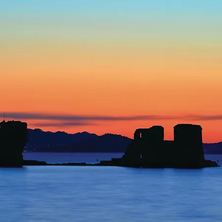 Dom wakacyjny Awesome In Gorica (Zadar)