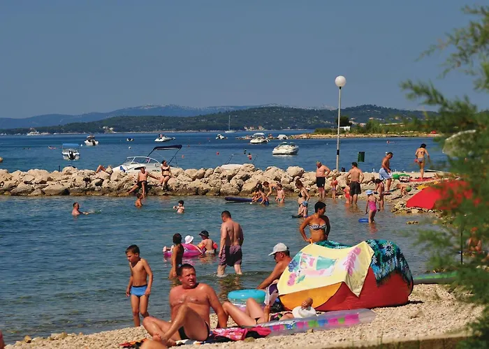 Дом отдыха Awesome In Gorica (Zadar)