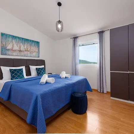 Awesome In * Gorica (Zadar)